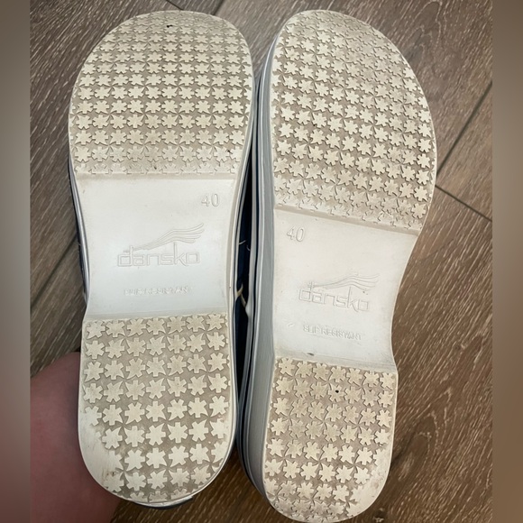 Dansko Navy Canvas Vegan Clogs 9.5, 40 EU Shoes - Picture 6 of 8